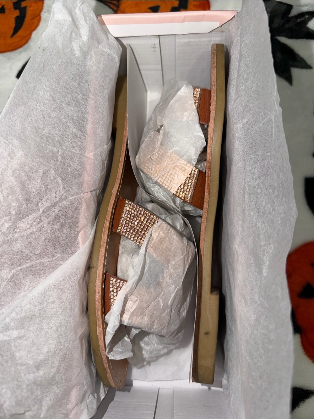 Rhinestone Sandals in rose gold US 7 - Picture 5 of 6